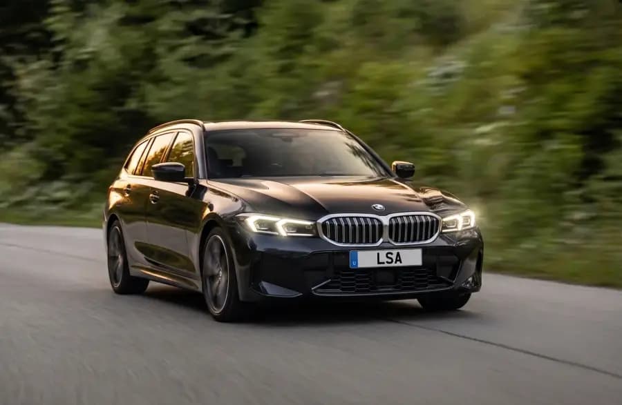 bmw serie 3 330e en leasing sans apport à Lyon